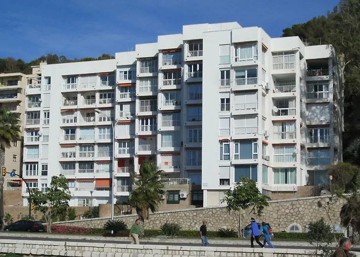 Sorolla 105, Luxury, Beach, Free Parking, All Services, Quite Neighborhood, So